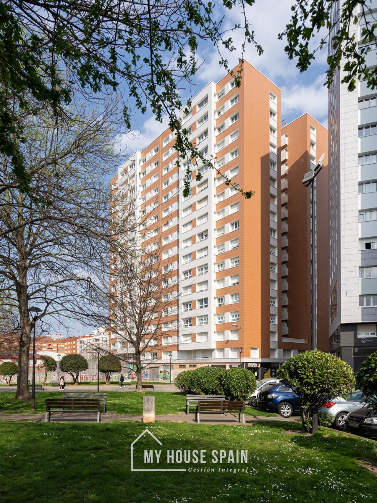 Myhousespain - Luminoso Piso Junto Al Centro Gijón Kültér fotó